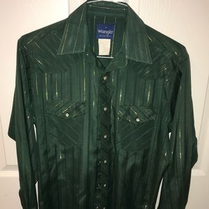 Wrangler pearl snap shirt